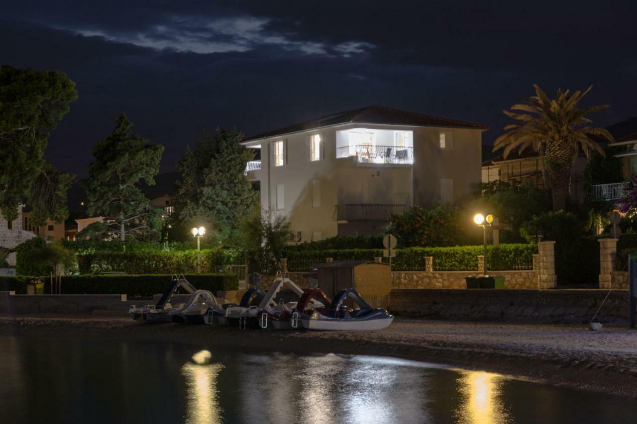 Beachfront Apartments Don Kastela Dış mekan fotoğraf