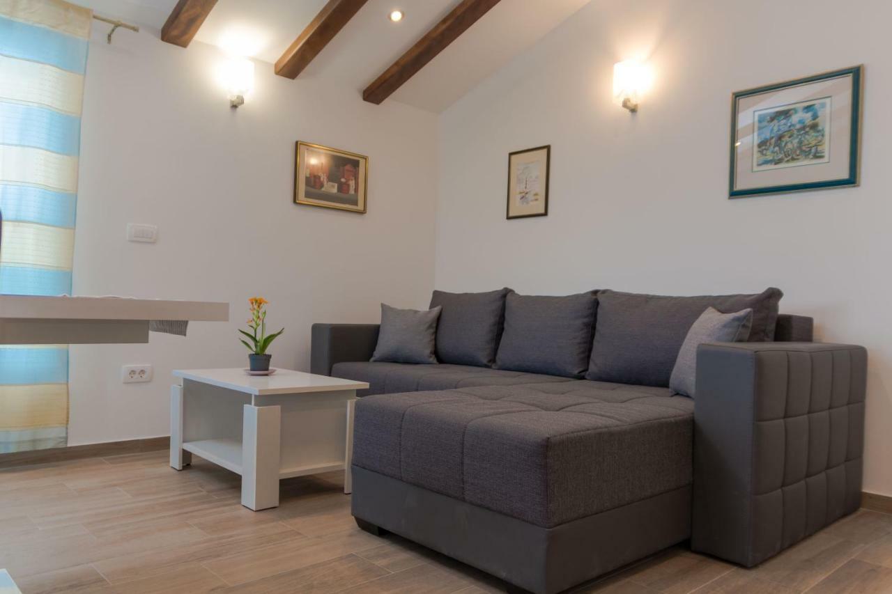 Beachfront Apartments Don Kastela Dış mekan fotoğraf
